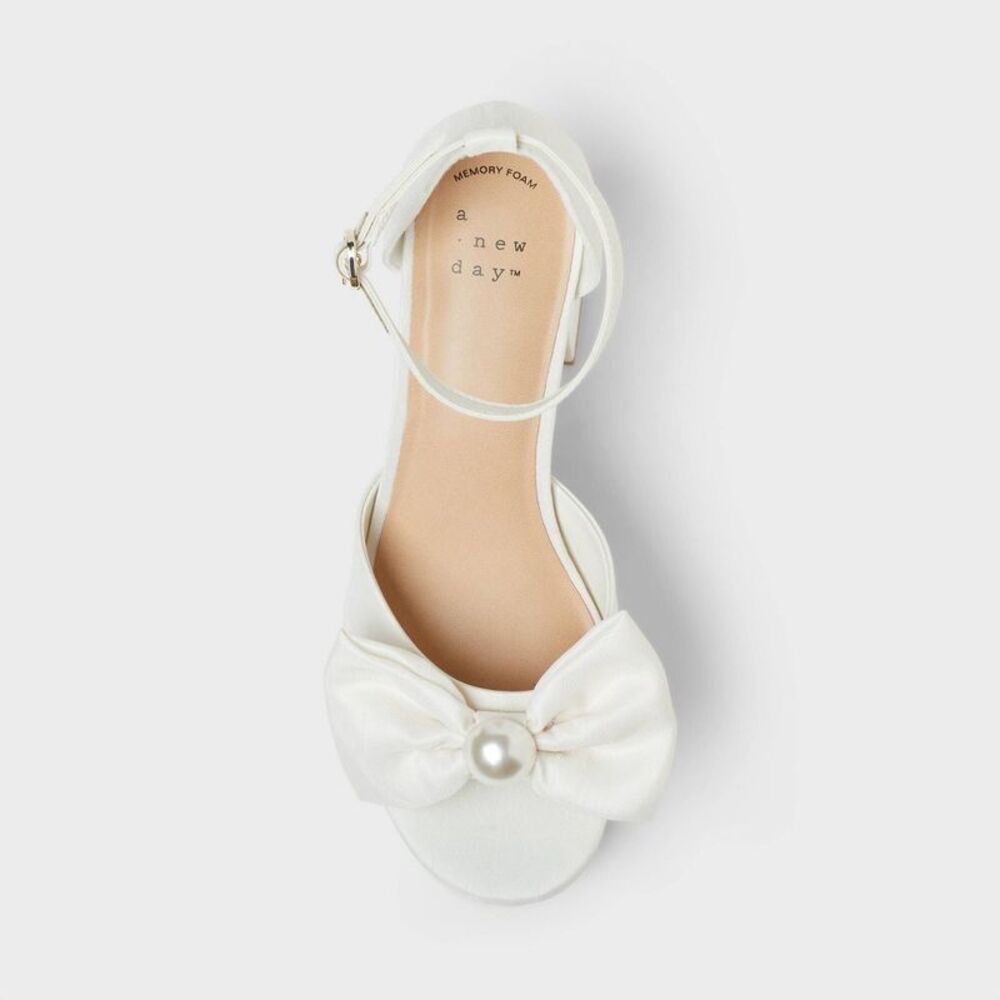 Open Box - A New Day - Women’s Melody Heels with Memory Foam Insole - A N White - Picture 3 of 3